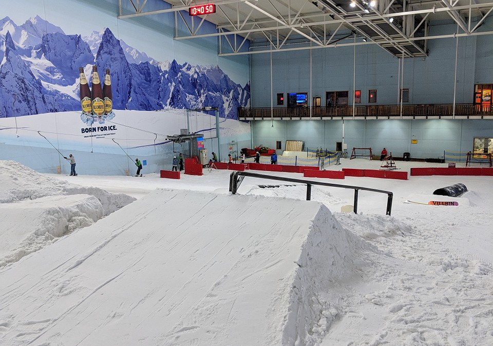 reguleren goedkoop Vochtigheid How does a dry slope work? | Chill Factore